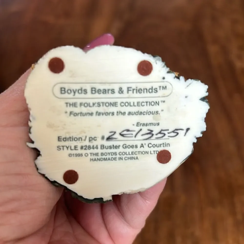 Vintage 1995 Boyd Bears The Folkstone Collection Buster Goes A' Courtin'